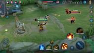 Poke enemy heroes and avoid taking damage while playing Farm Lane in Honor of Kings. (Image via Level Infinite)